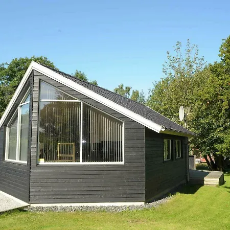 Three-bedroom Holiday In Borkop 7